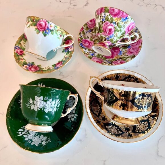 Vintage warranted Paragon “Pembroke” black floral teacup 👑 - Picture 5 of 6